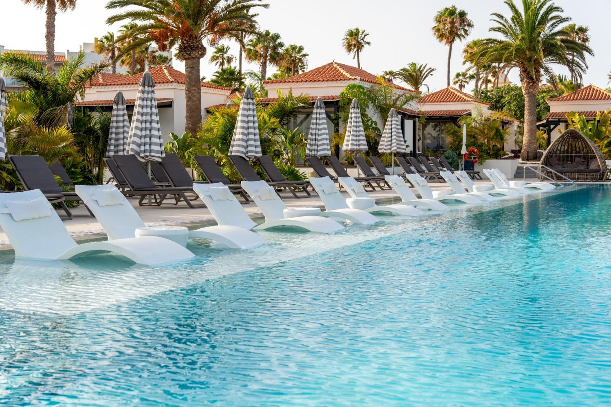 科斯塔卡莱塔 Barcelo Fuerteventura Royal Level - Adults Only酒店 外观 照片